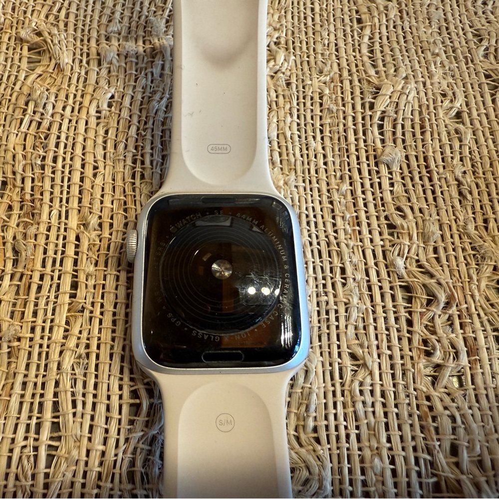 Apple SE Watch 44 mm